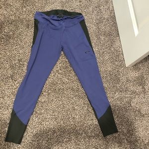 Oakley Women’s Performance Pants

Women’s Medium